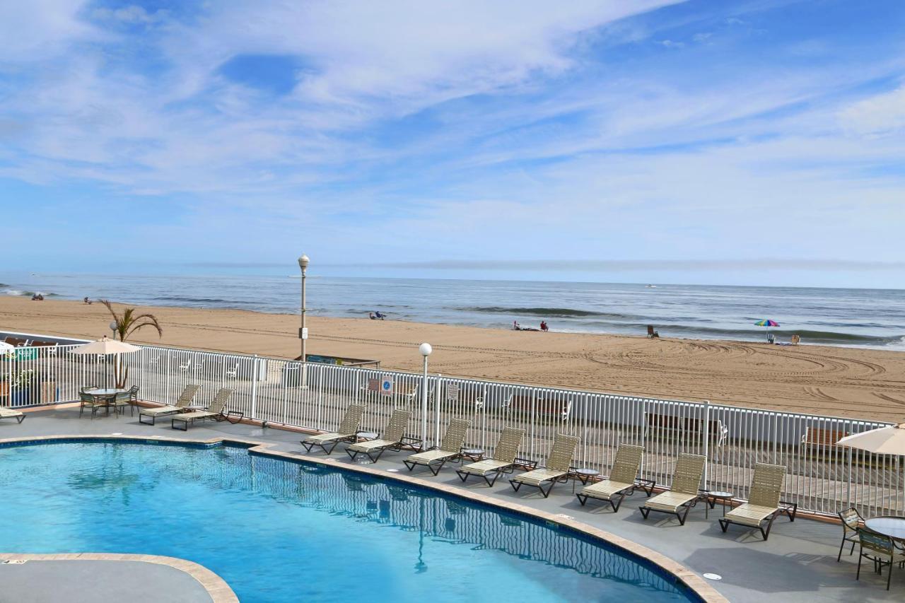 Quality Inn Boardwalk Ошен Сити Экстерьер фото