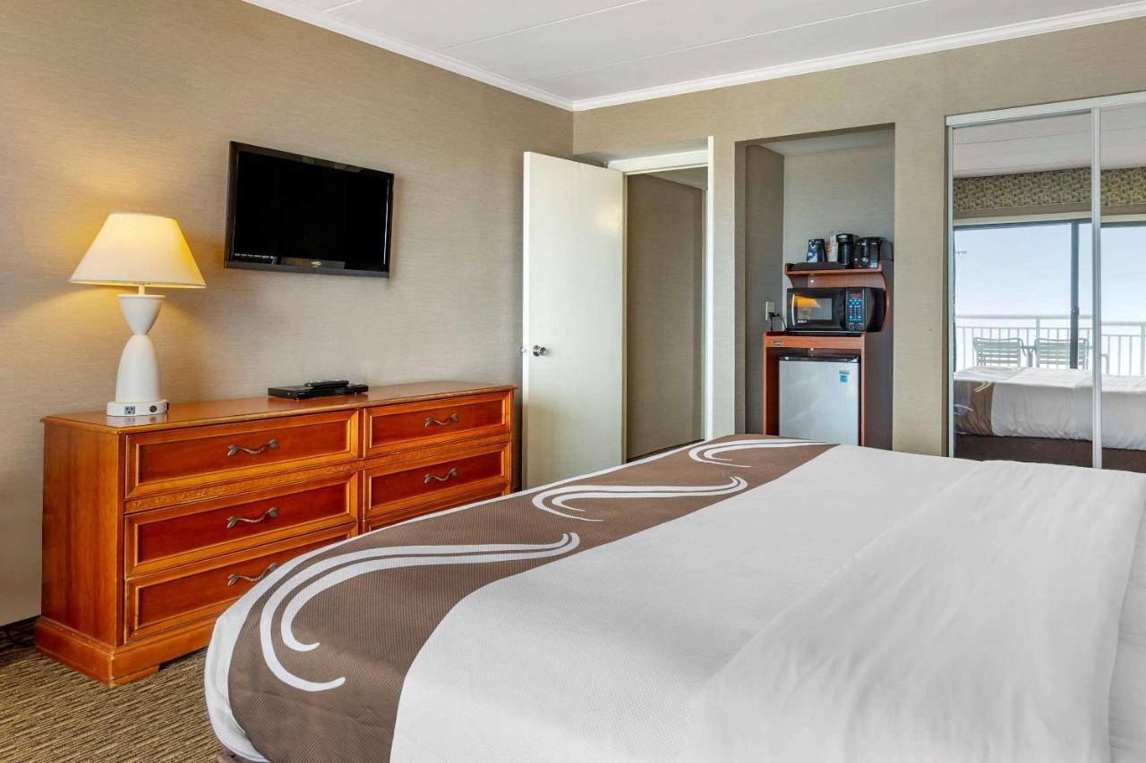 Quality Inn Boardwalk Ошен Сити Экстерьер фото