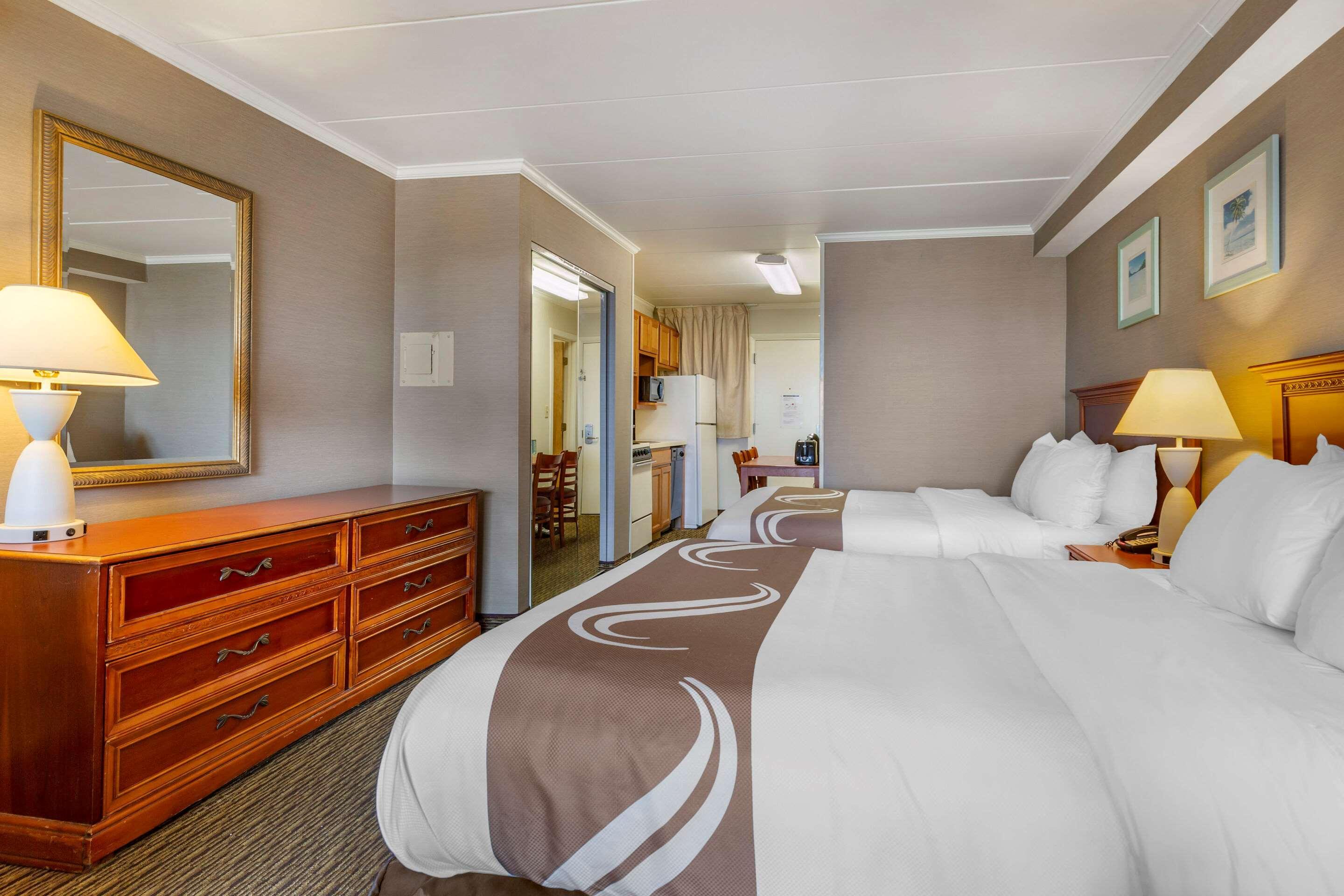 Quality Inn Boardwalk Ошен Сити Экстерьер фото