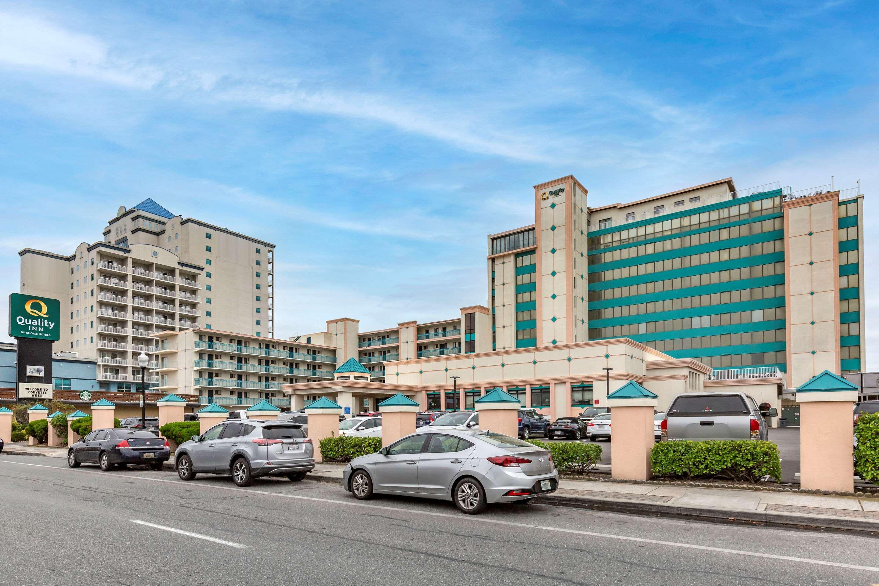 Quality Inn Boardwalk Ошен Сити Экстерьер фото
