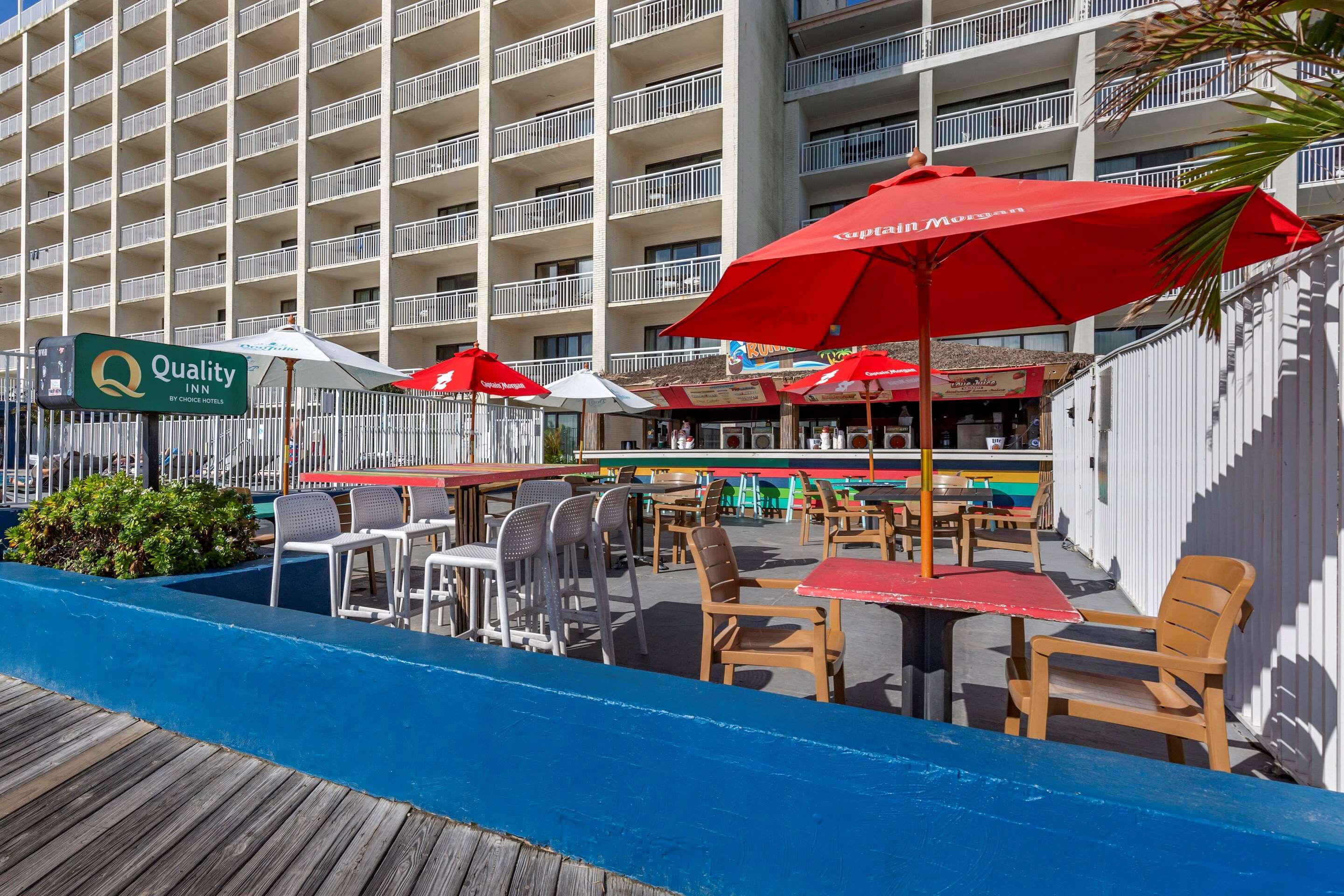 Quality Inn Boardwalk Ошен Сити Экстерьер фото